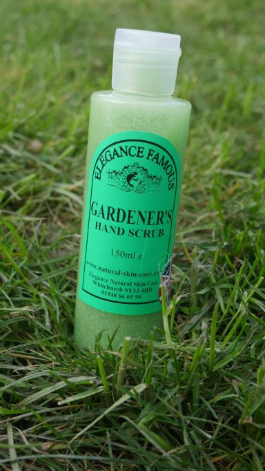 This intensive Hand Scrub has the added power of Lavender & Geranium. A mild abrasive action that removes dead skin cells and surface grime leaving the skin soft and smooth.  Contains local honey, which has natural antiseptic qualities,  Help to protect you're hands our apply our Gardener's honey hand cream. with the added benefit of creating a barrier. Helpful for people who suffer with sore chapped hands and split fingers,